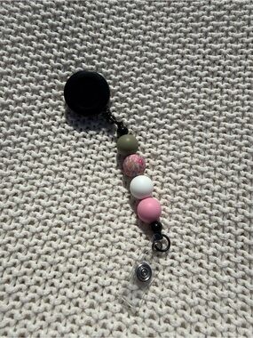 Beaded Badge Reel - Pink, White, Olive, Black